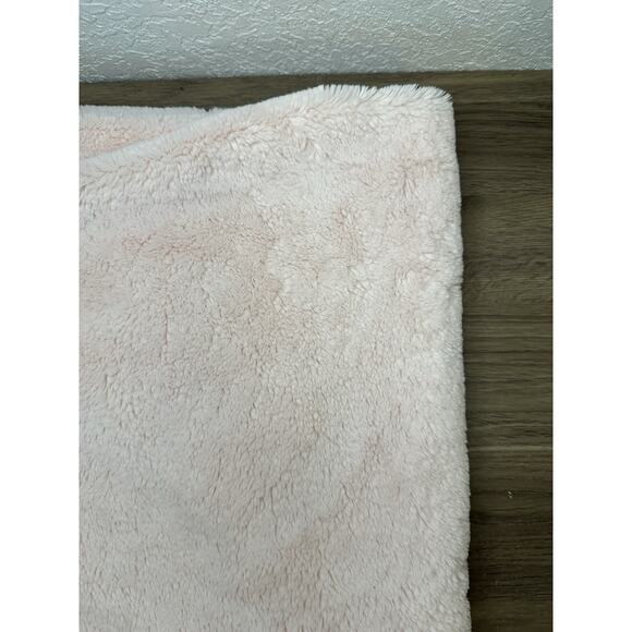 Cloud Island Target Pink Plush Satin Edge Baby Blanket Fluffy Soft 40x30 - Picture 5 of 11